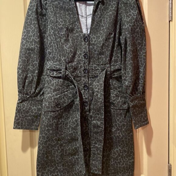 Marissa Webb Collective Green Leopard Dress Size 6 - Picture 5 of 7